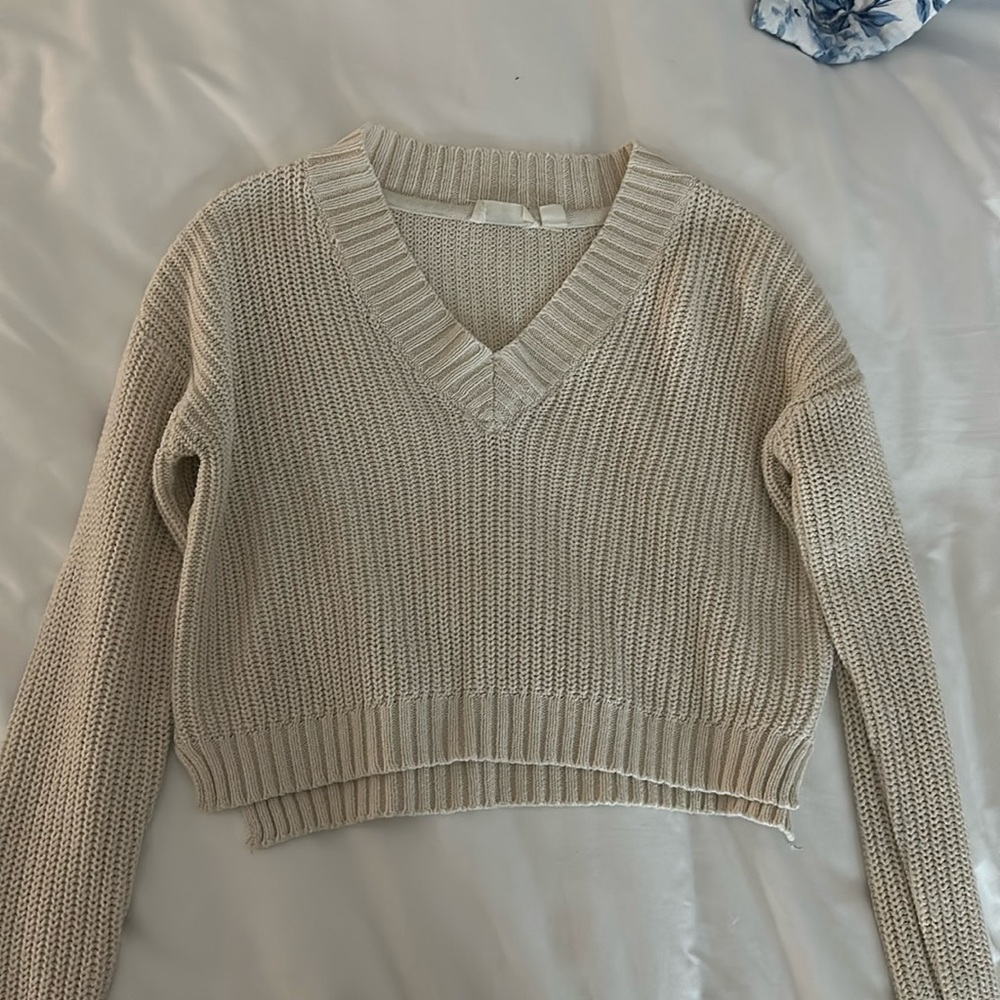 Cream Cropped Sweater